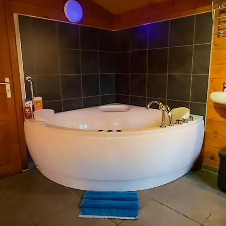 Au D'isa Chalet Havelange